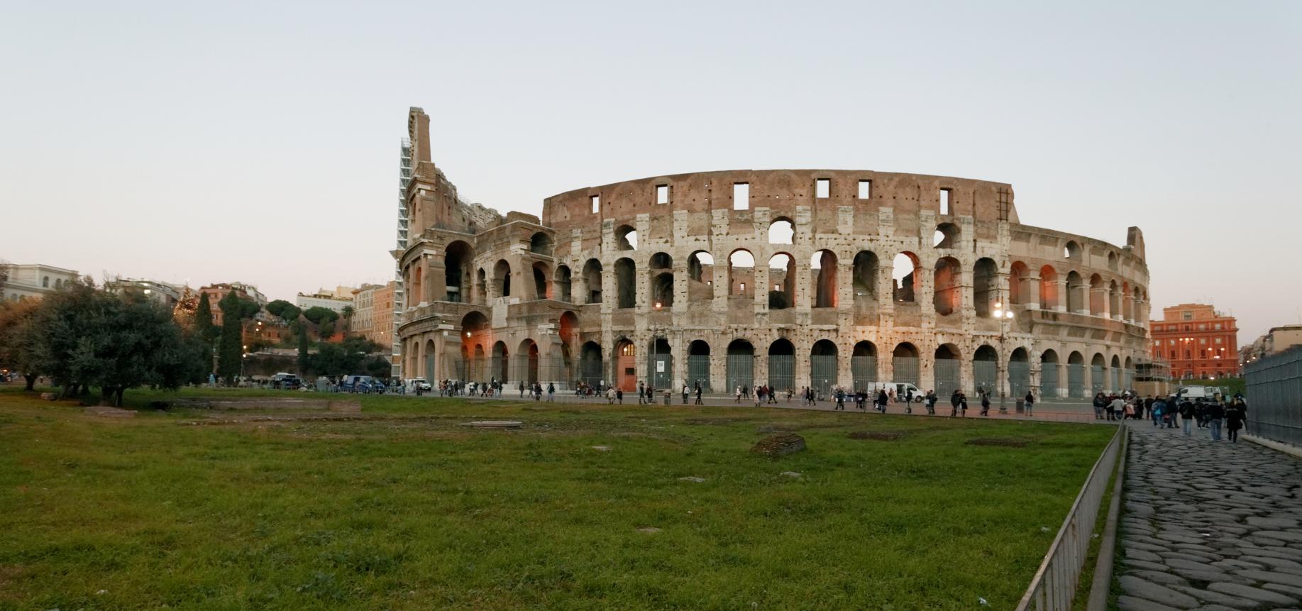 Intorno al Colosseo