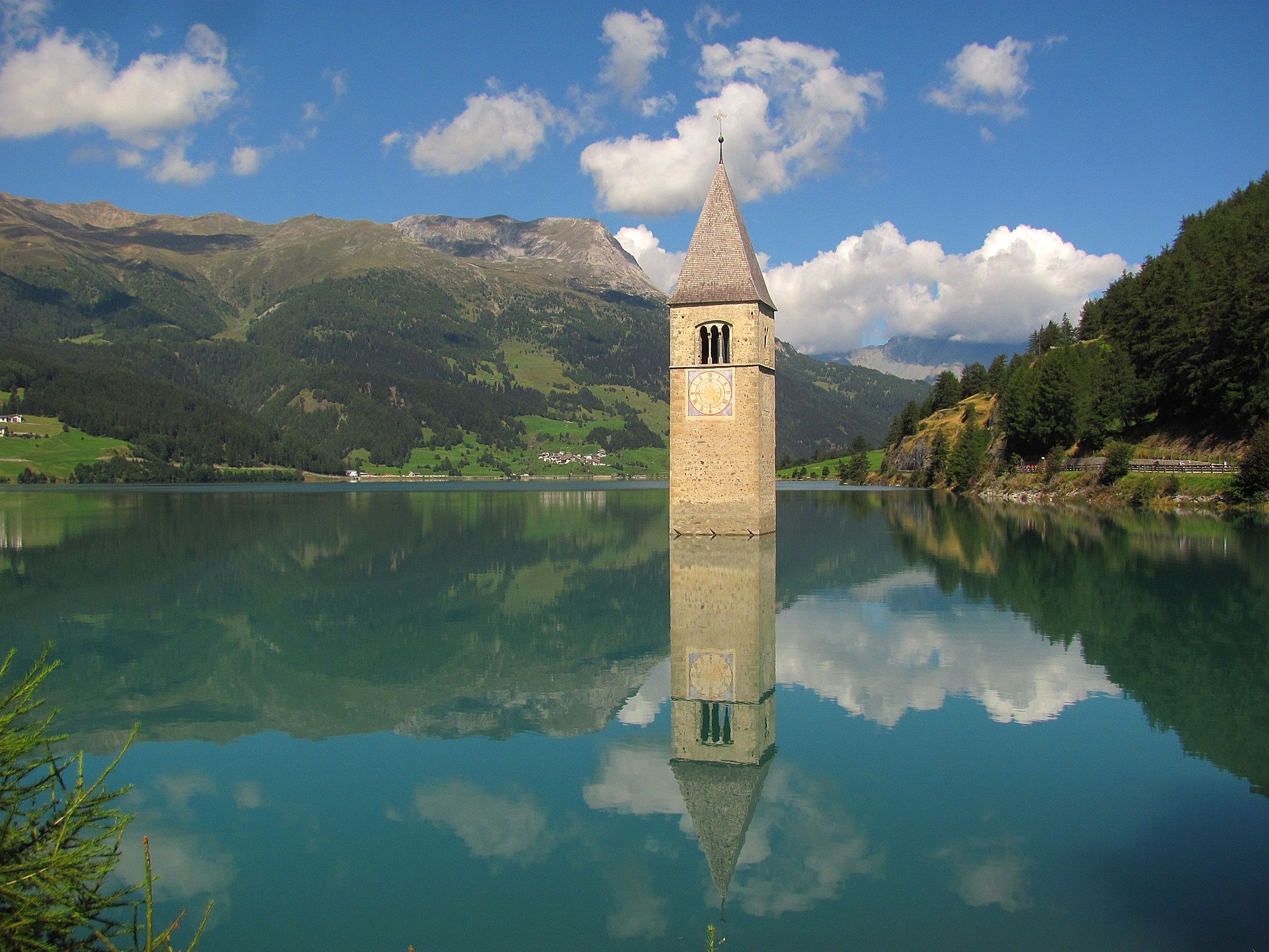 Lake Resia