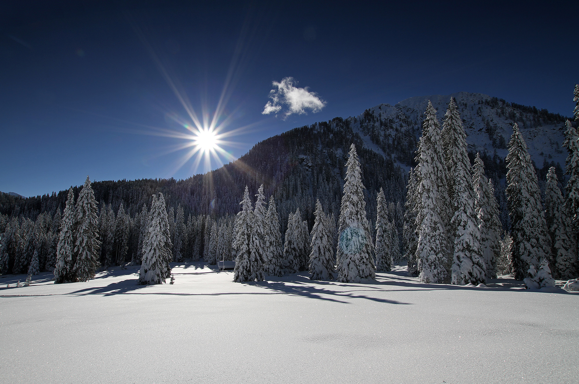Snowshoeing at Lake Nambino 3