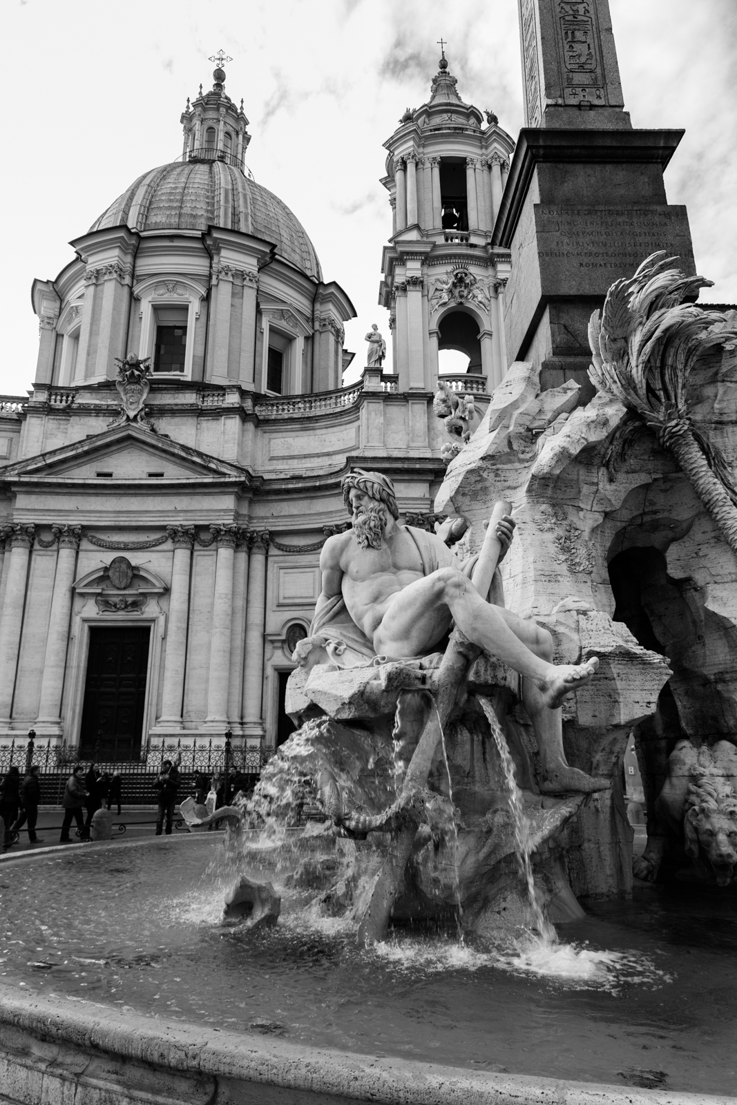 Piazza Navona Fountain of the 4 Rivers B / W