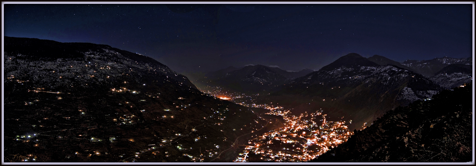 Kullu ... Valley of Gods By Night