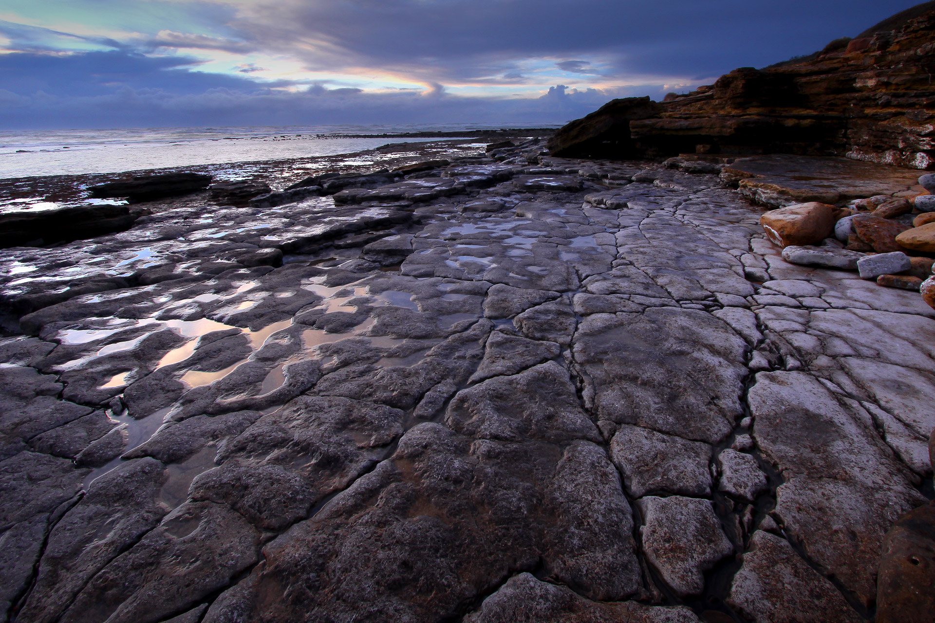 Riflettendo pozze d'acqua