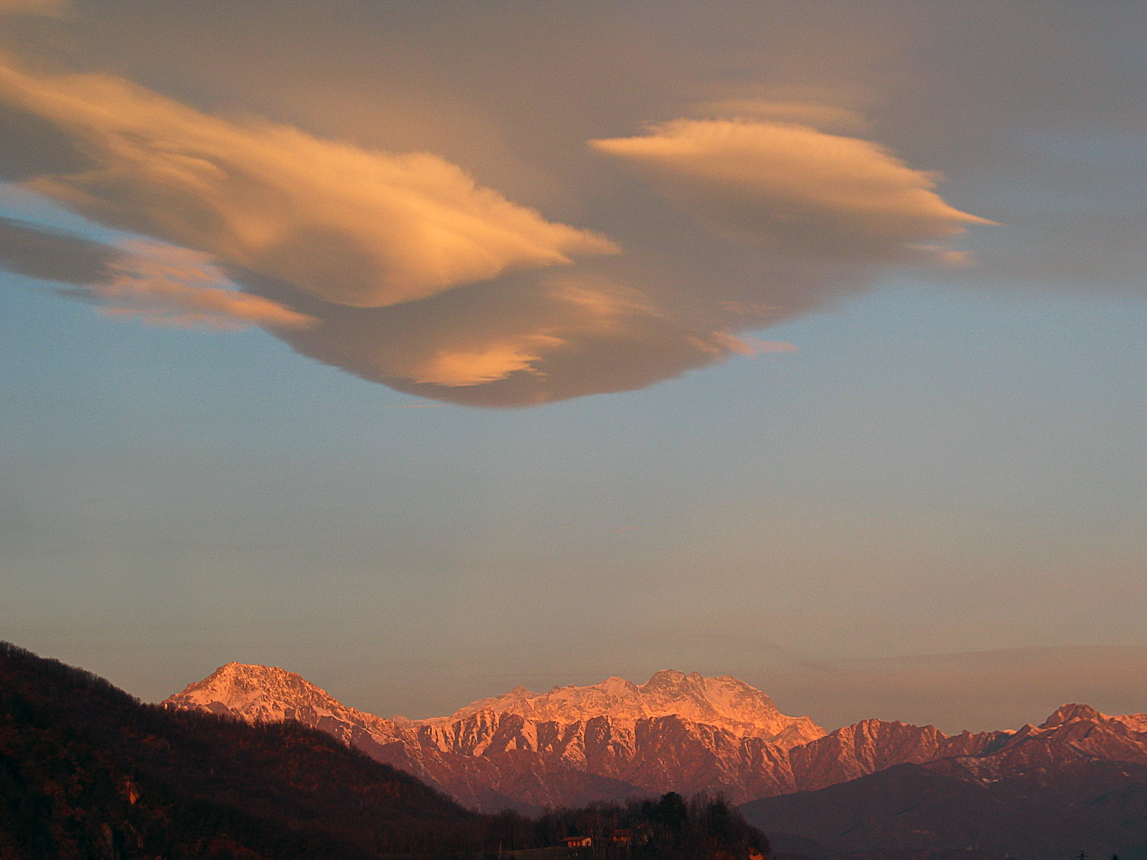 Alba sul M.te Rosa (bassa Valsesia)