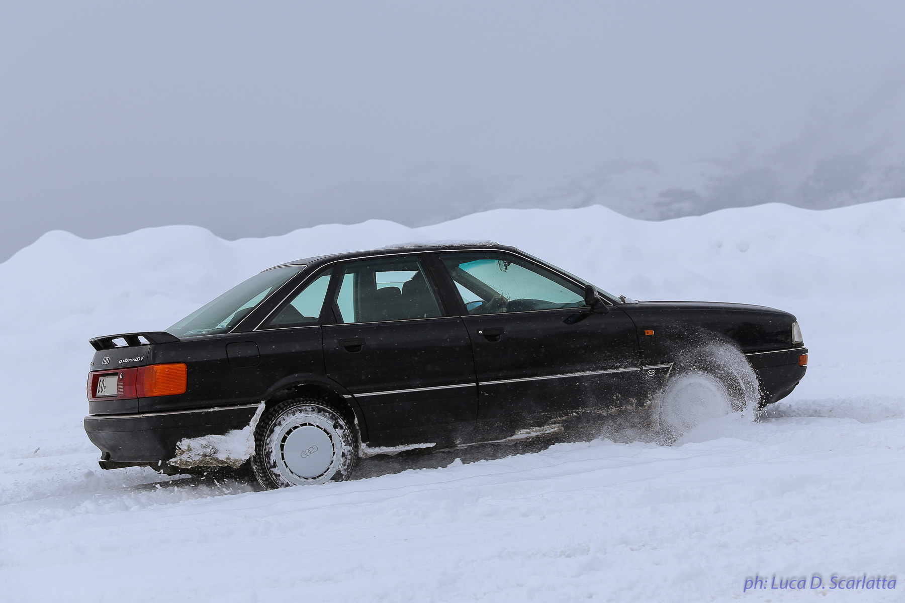 1988 Audi 90 20V quattro on the snow track
