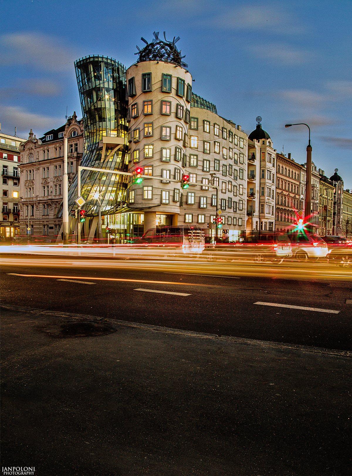 Dancing House