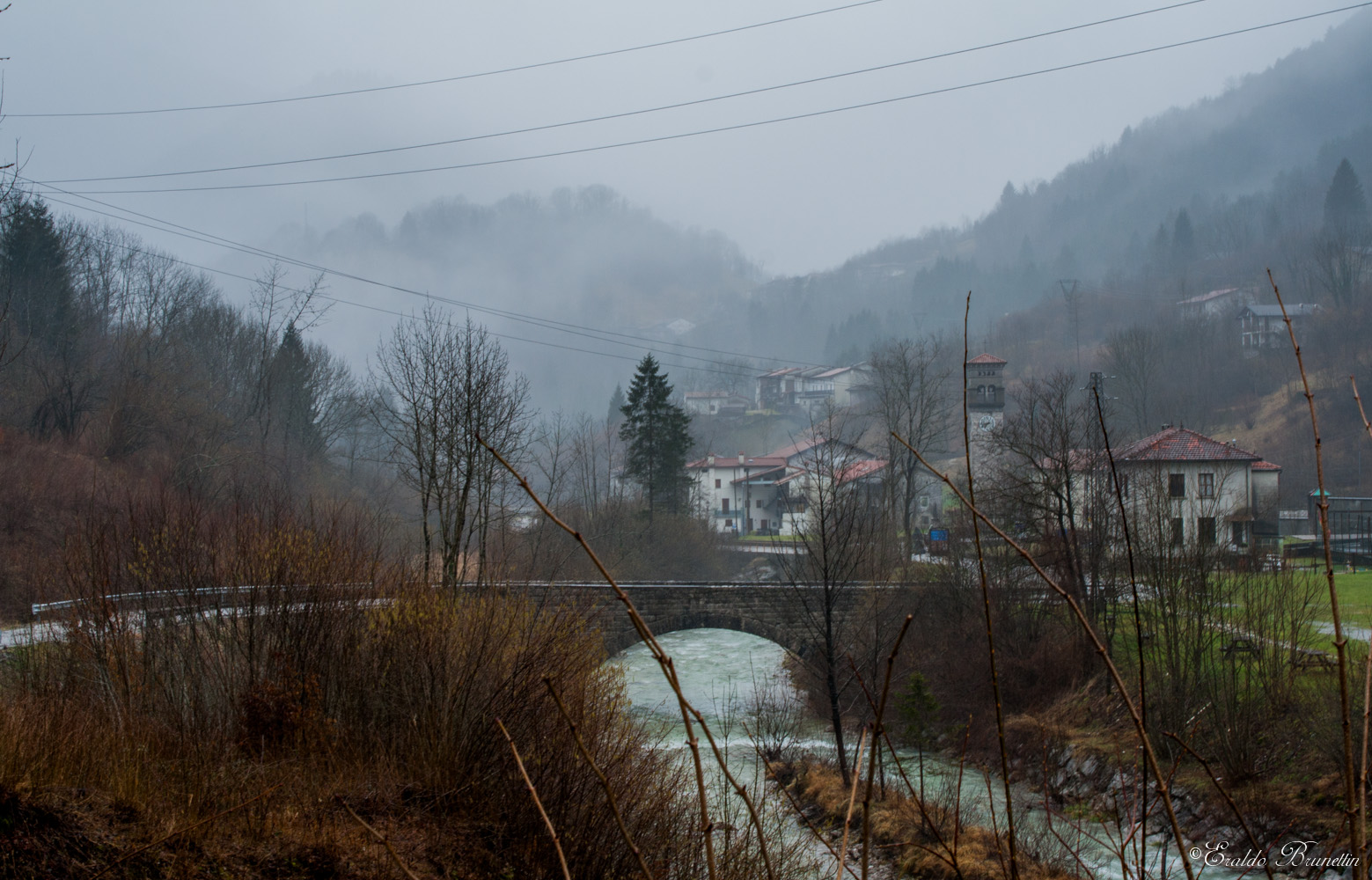 Rain and wet mists Campone (pn)