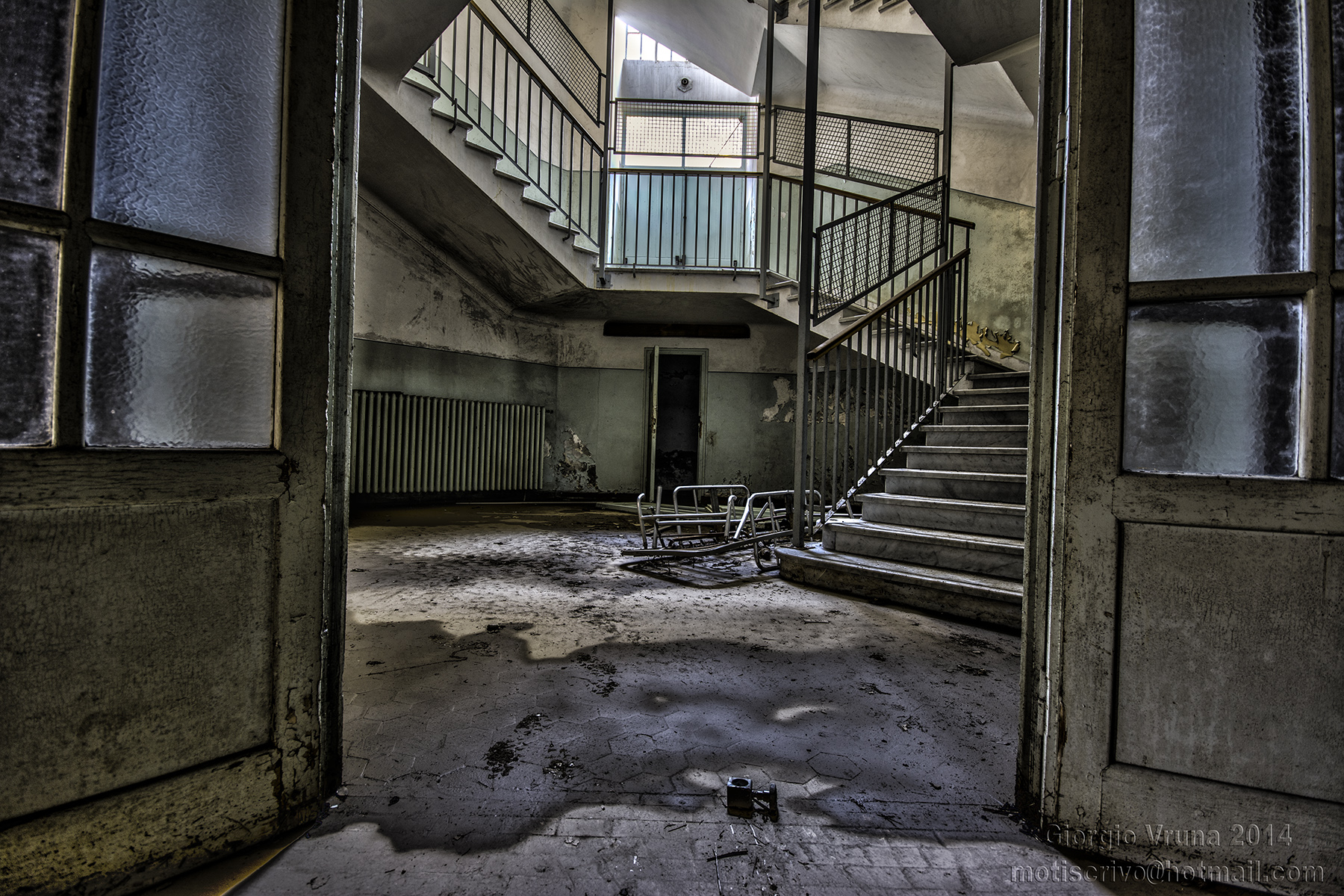 Entrata ospedale psichiatrico..