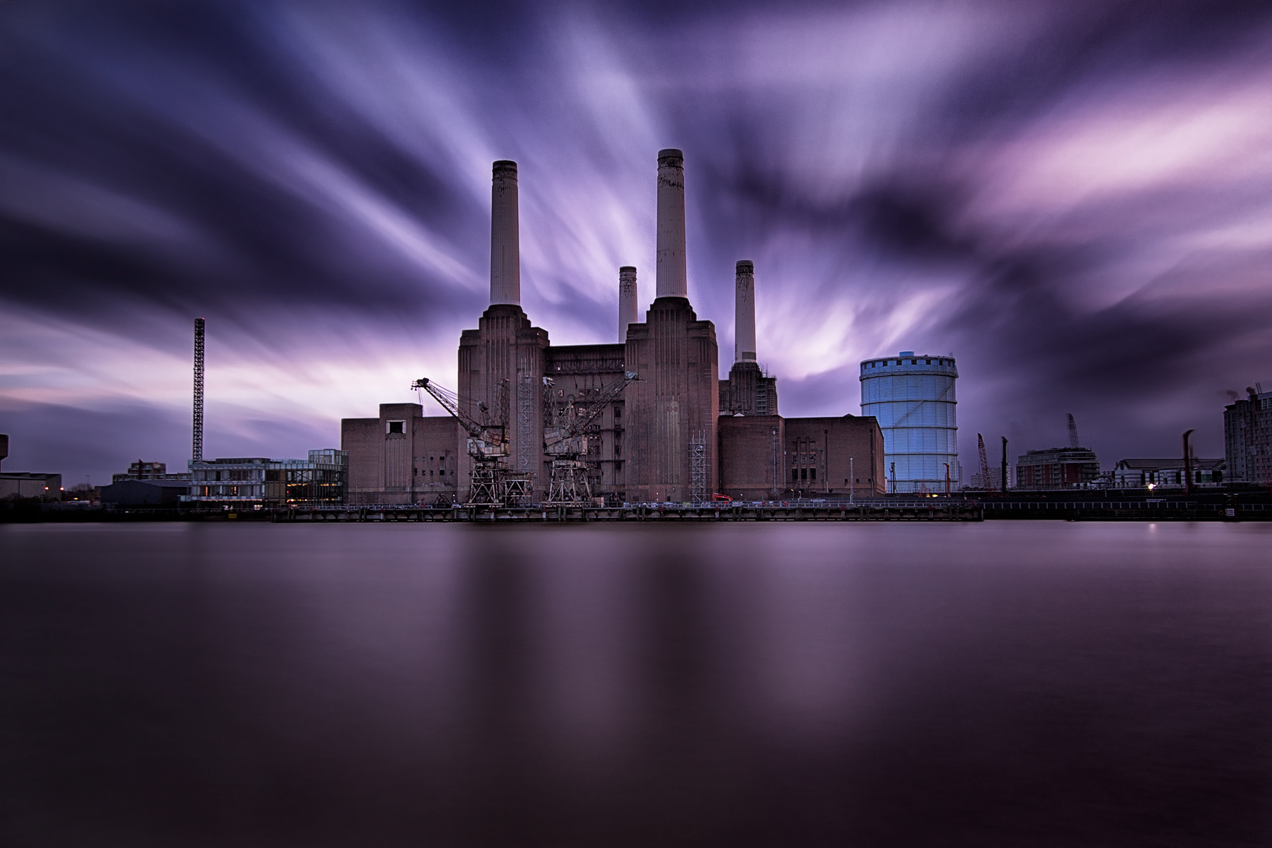 #BatterseaPowerStation