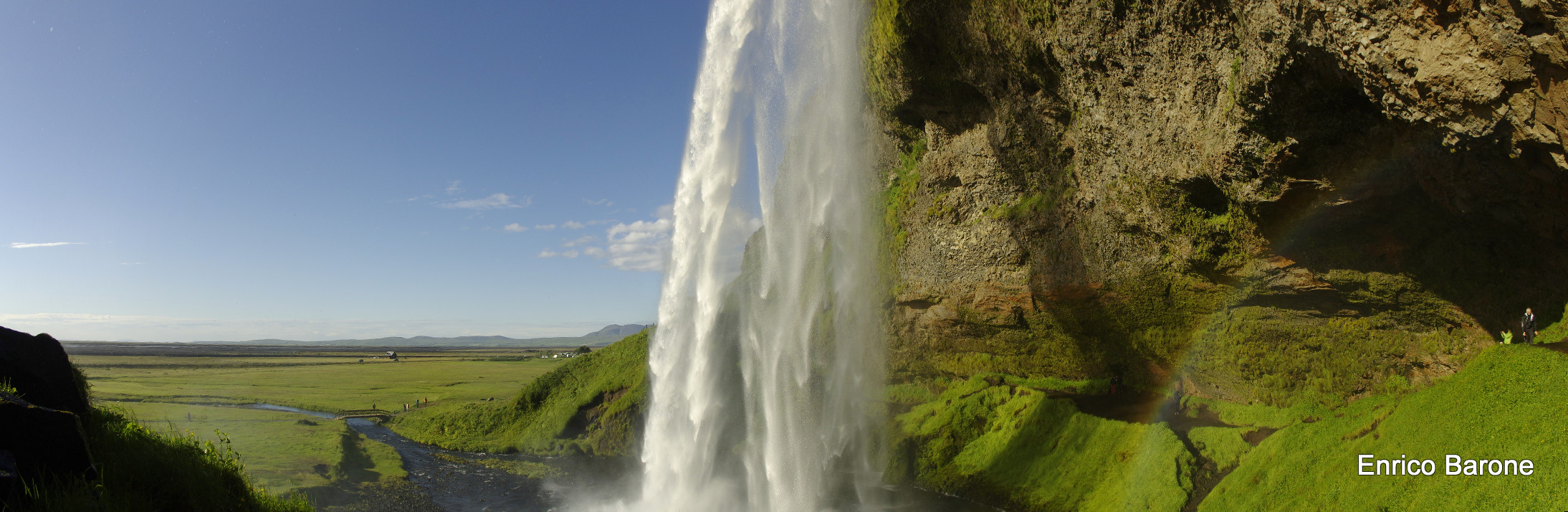Cascata di Seljalandsfoss