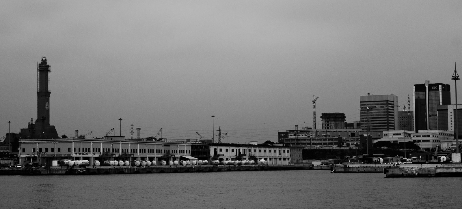 Nei quartieri dove il sole del buon Dio..