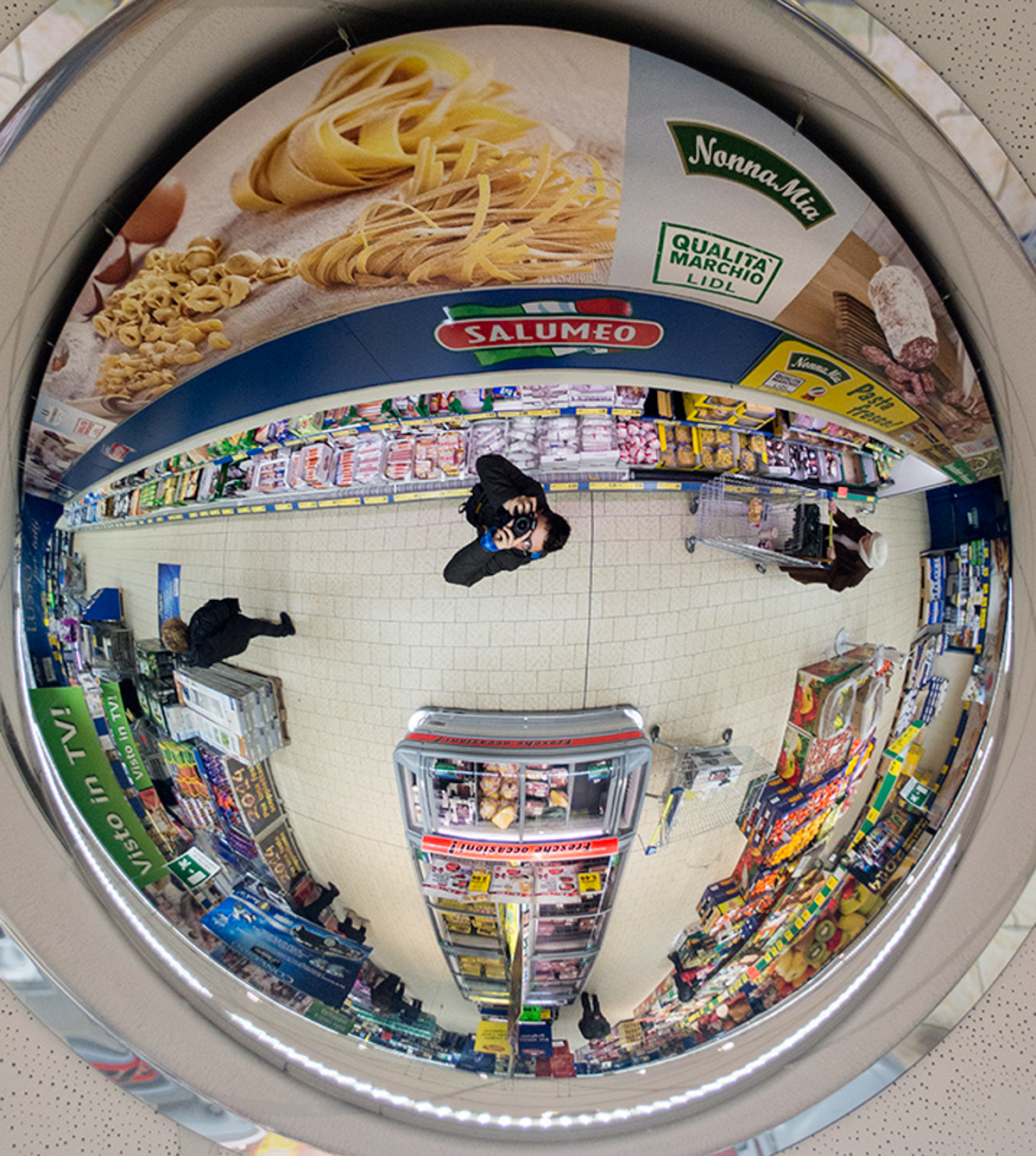 The supermarket has a fisheye