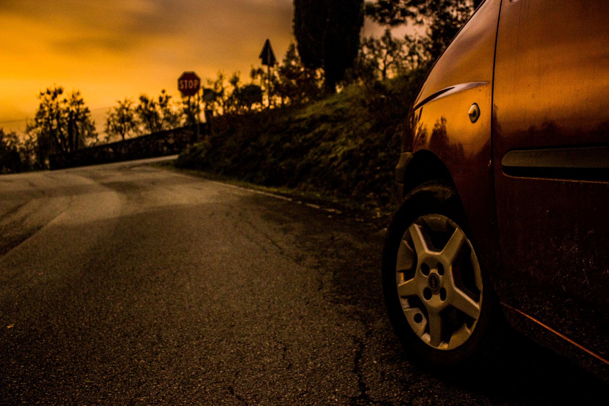 Fiat Doblò in the night