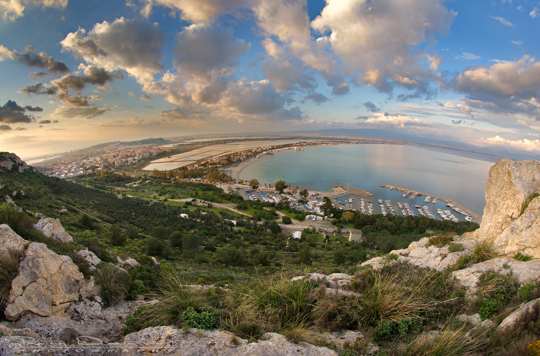 Eye on Cagliari