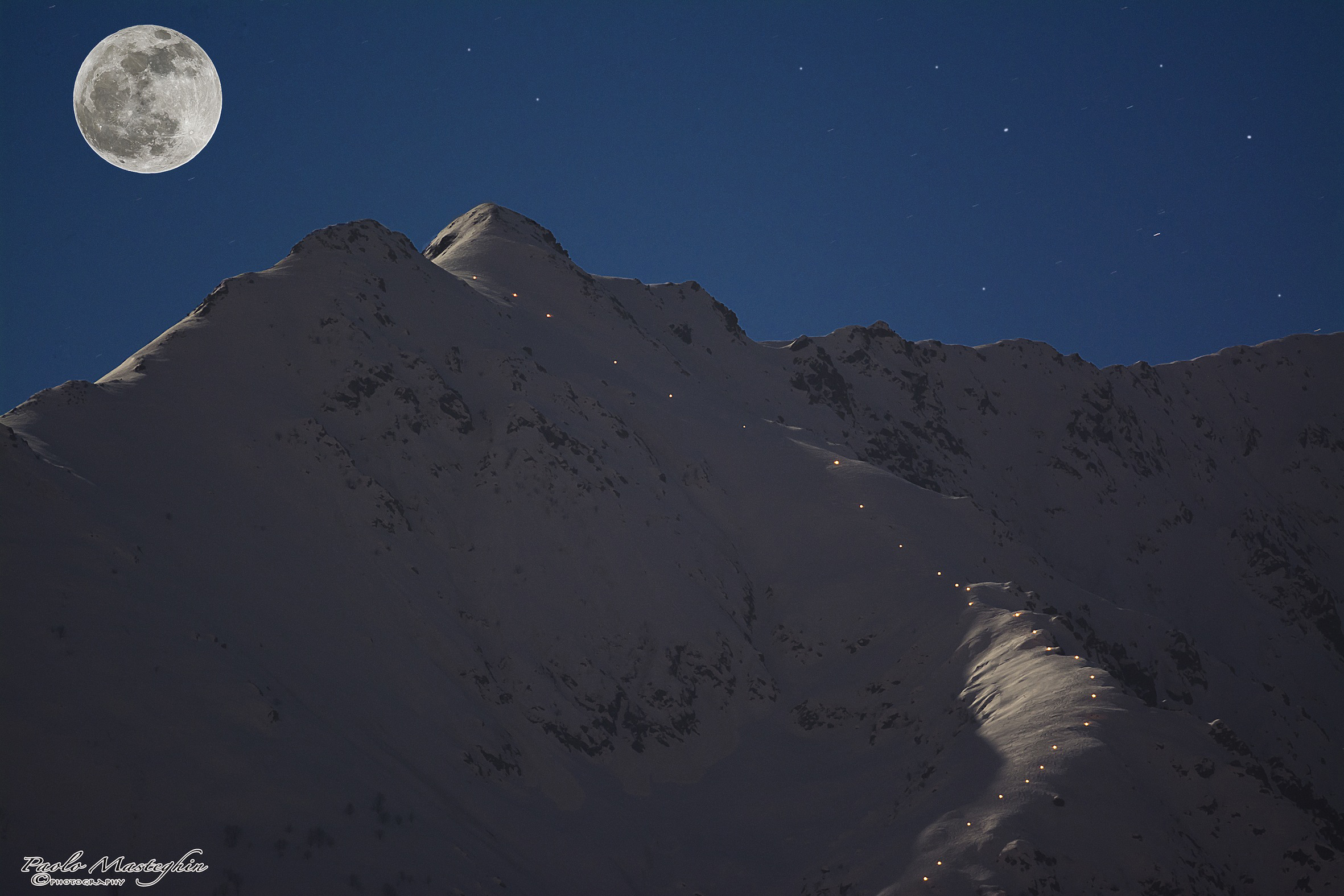candlelight vigil in bisalta
