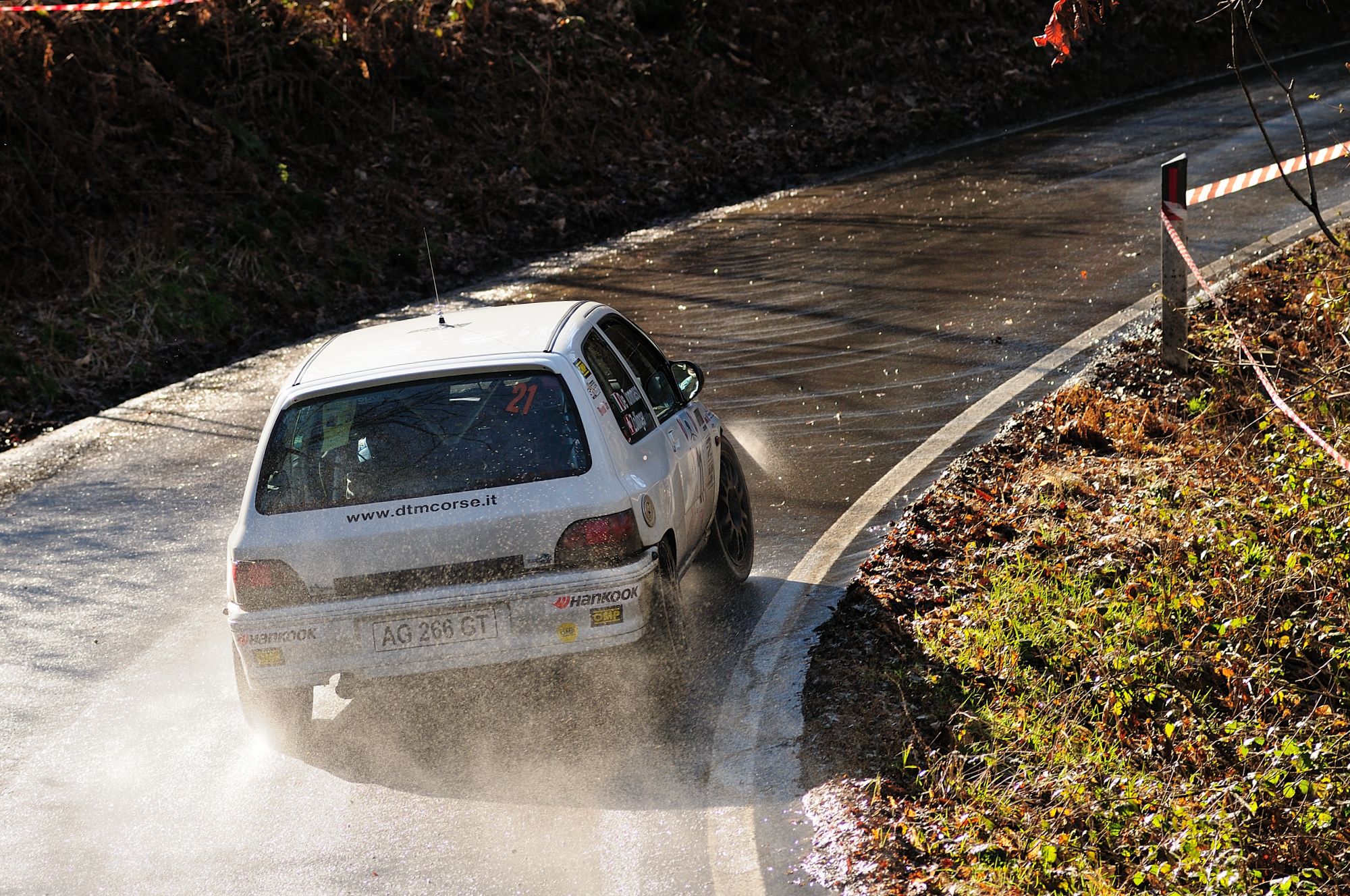 patrols wool Renault Clio