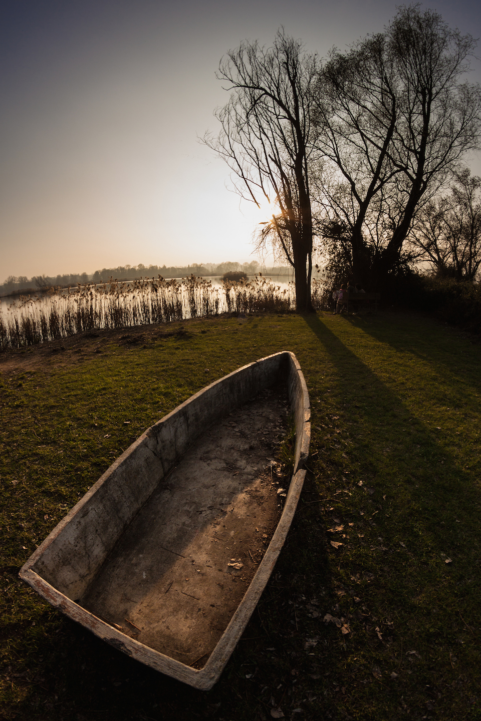 The boat that does not float