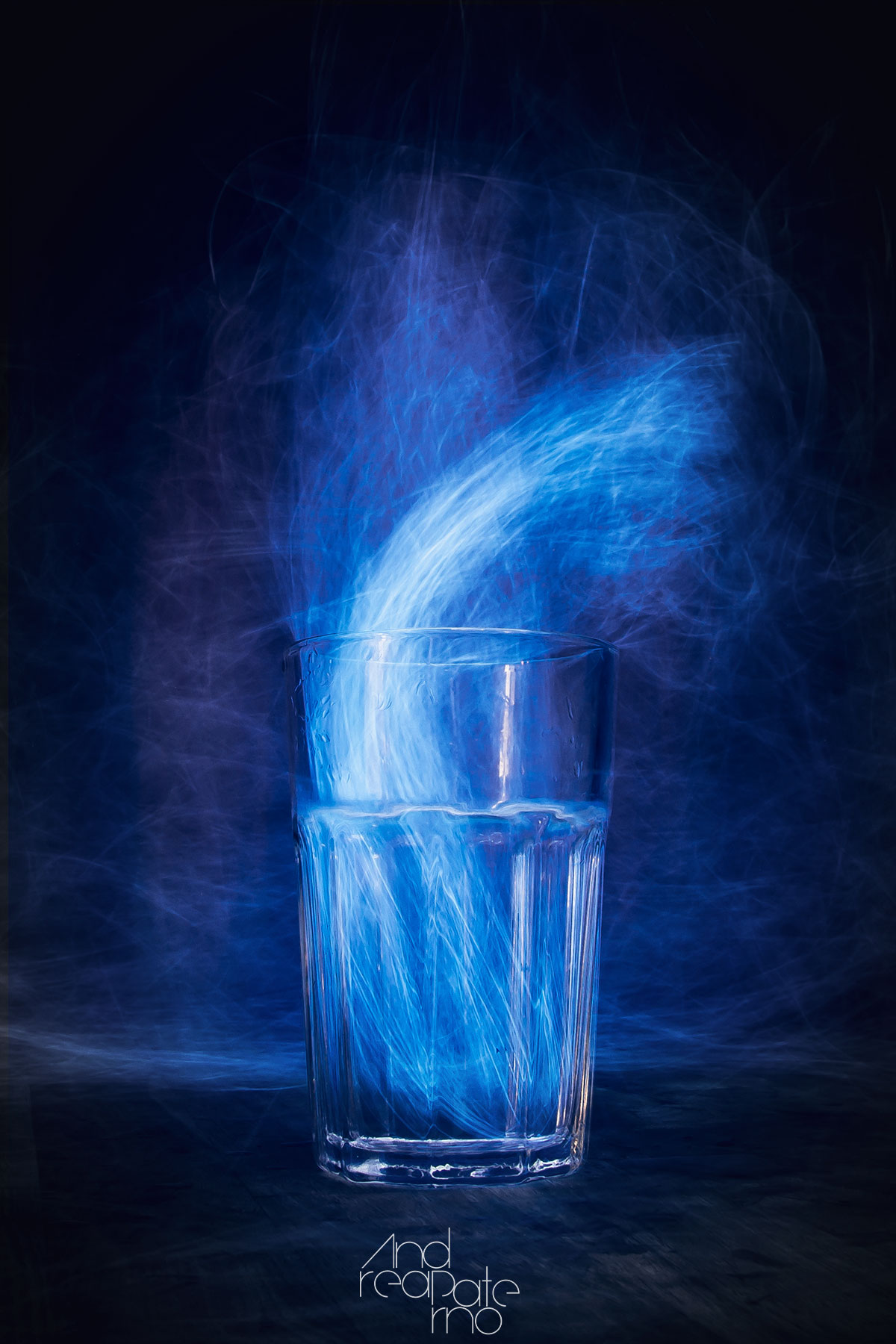 first experiments with light painting still life