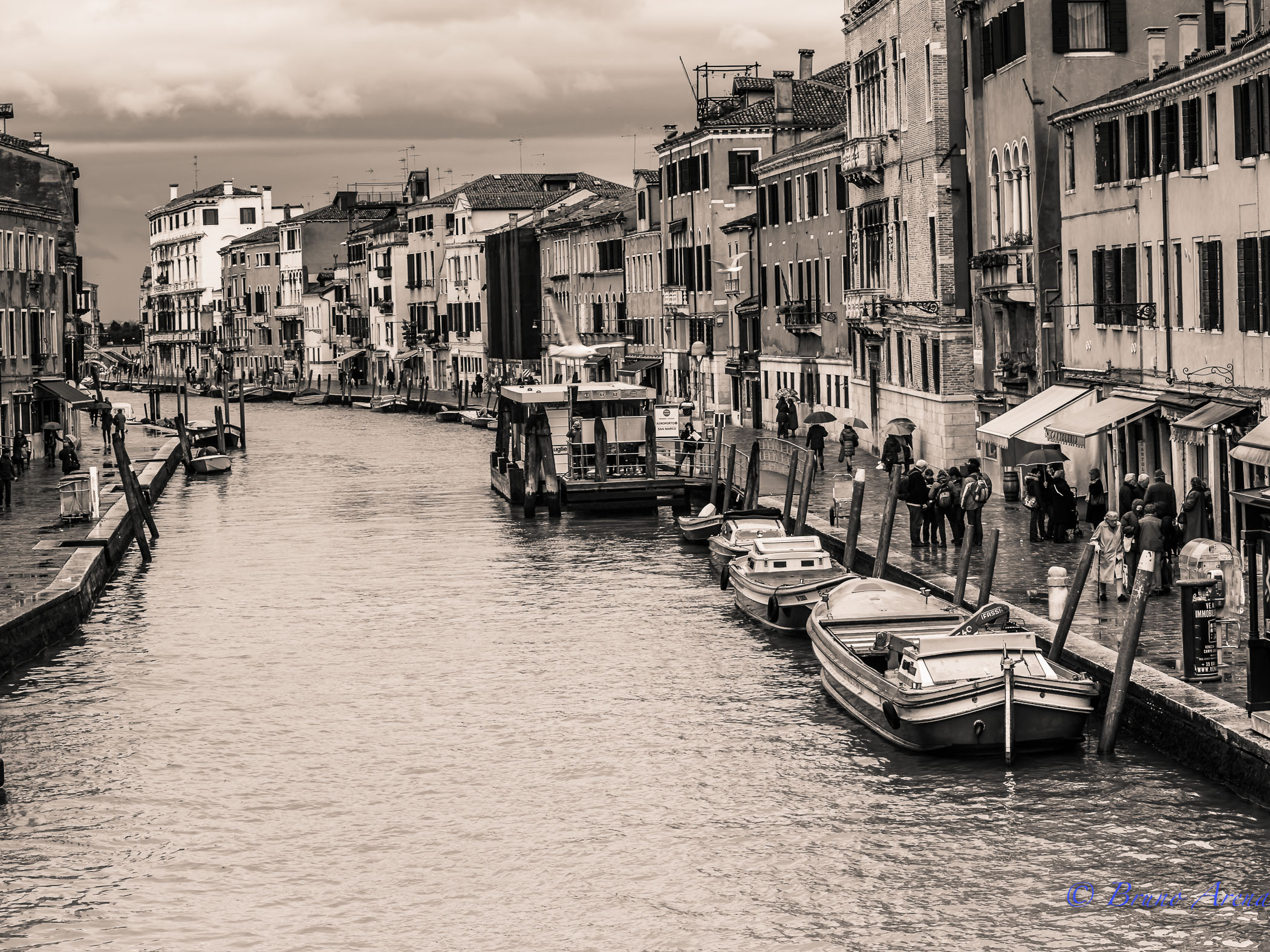 Venesia and its canals