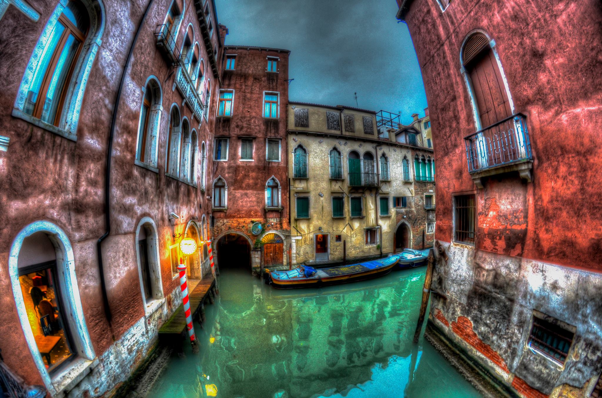 Calle Venezia HDR