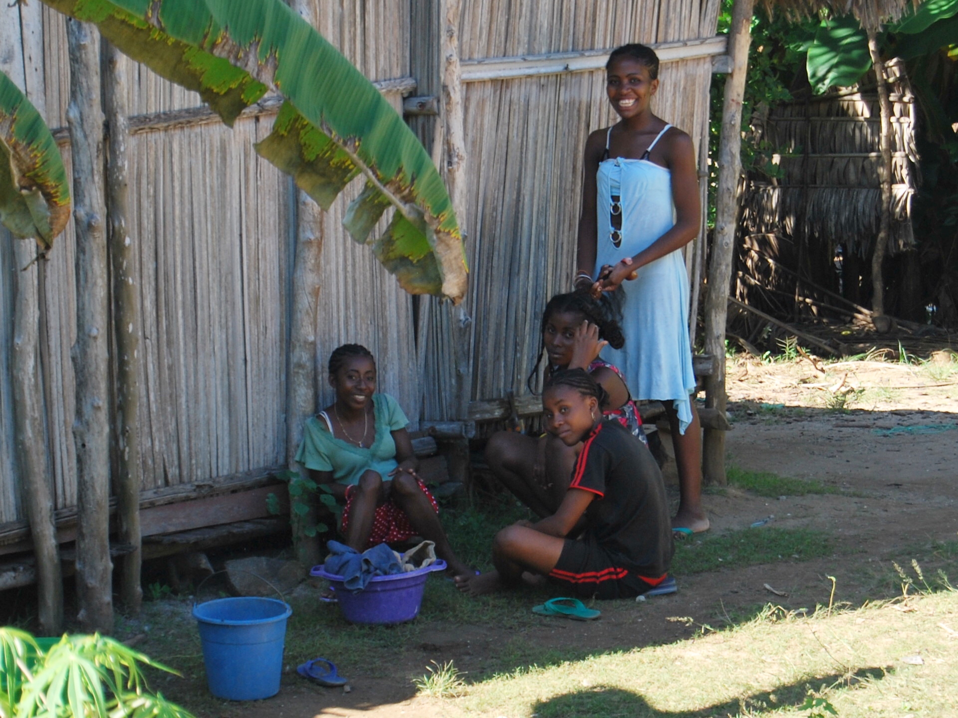Madagascar ,donne in riposo