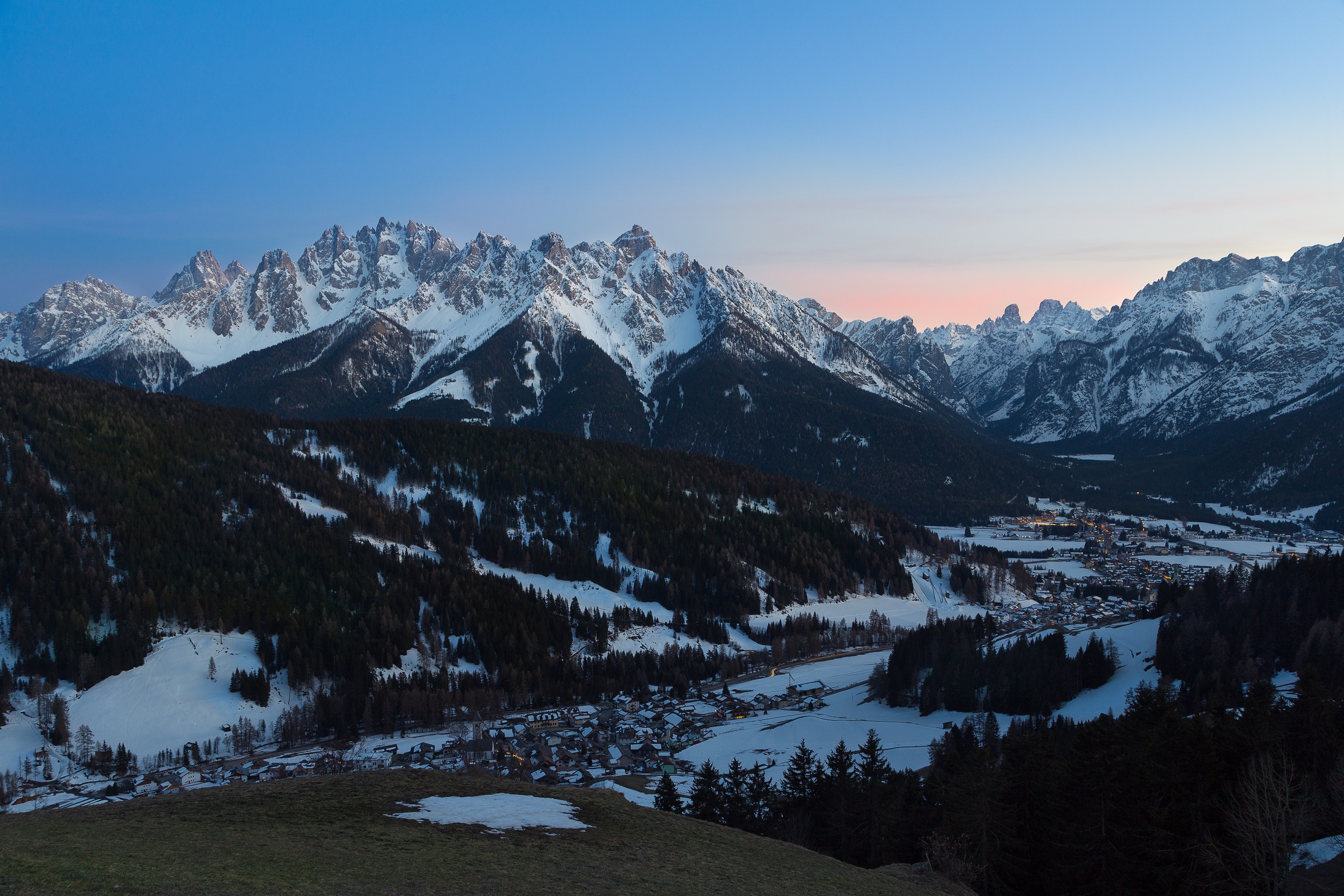 Ultime luci del giorno sulle dolomiti