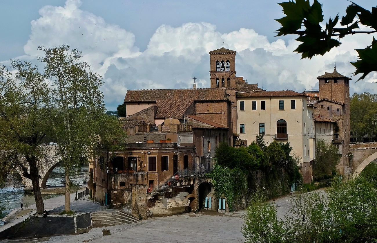Prova Fuji x-e2 dall'Isola Tiberina