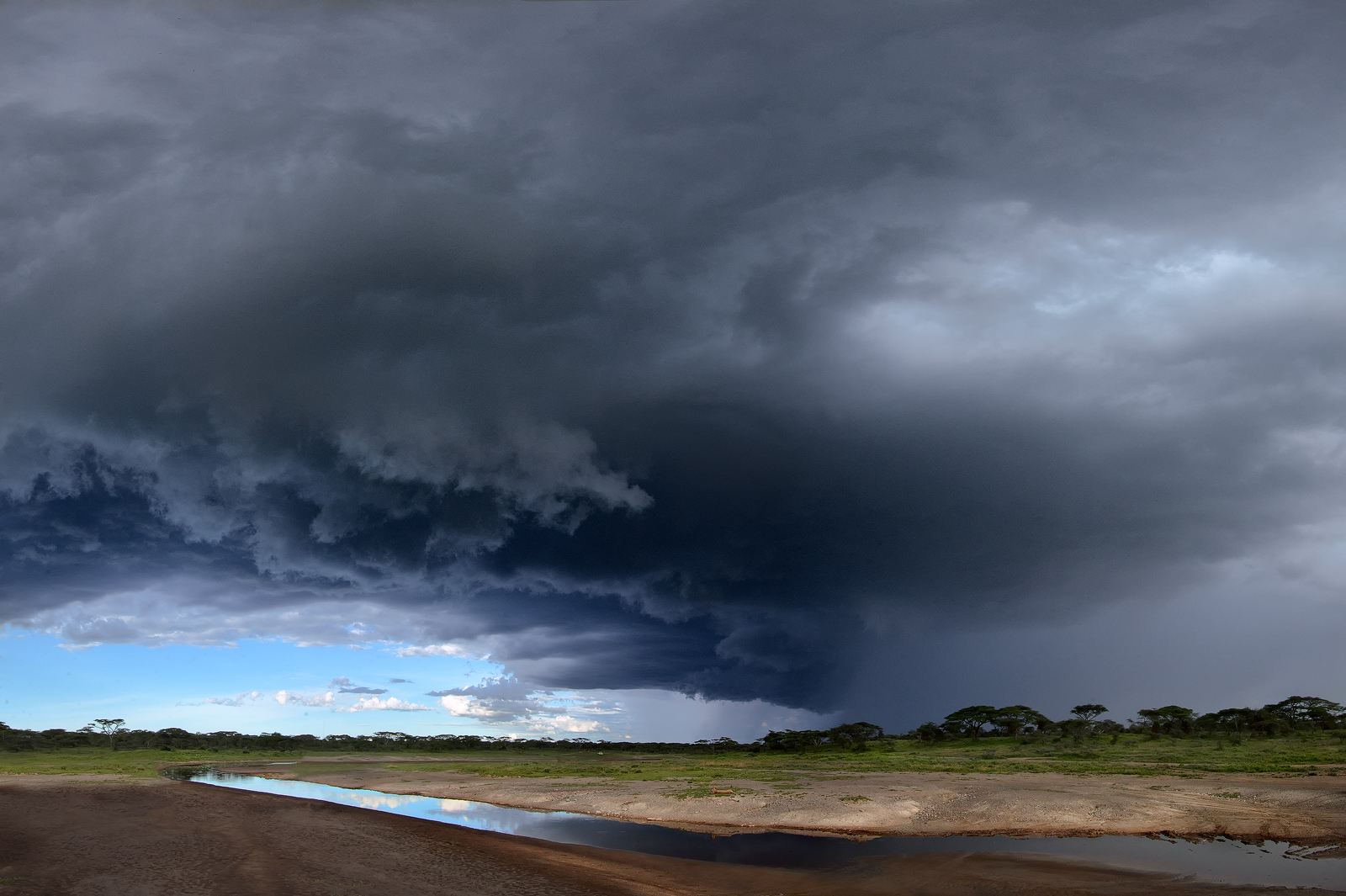 Supercella nel Serengheti