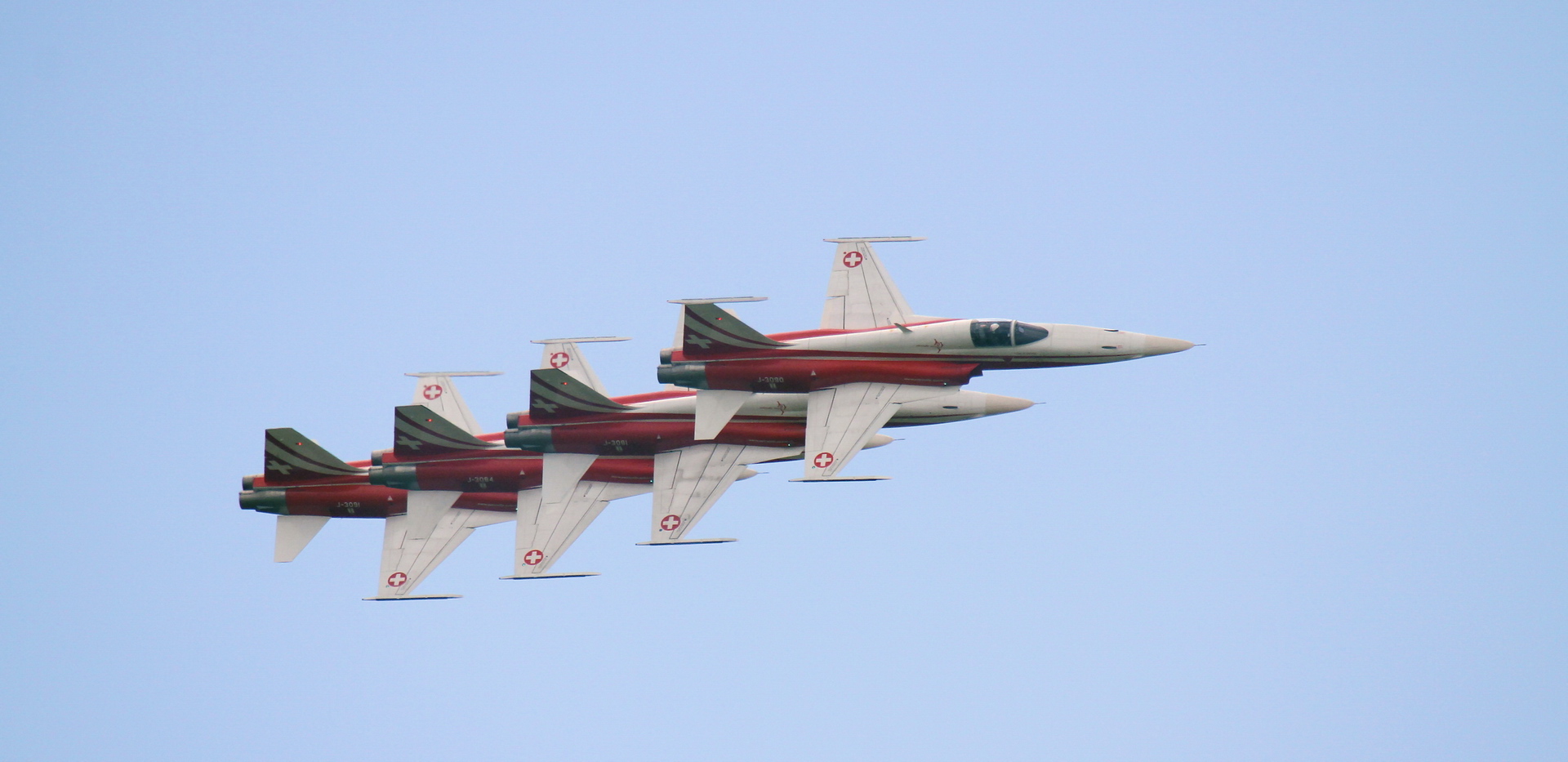 F5 Patrouille Suisse