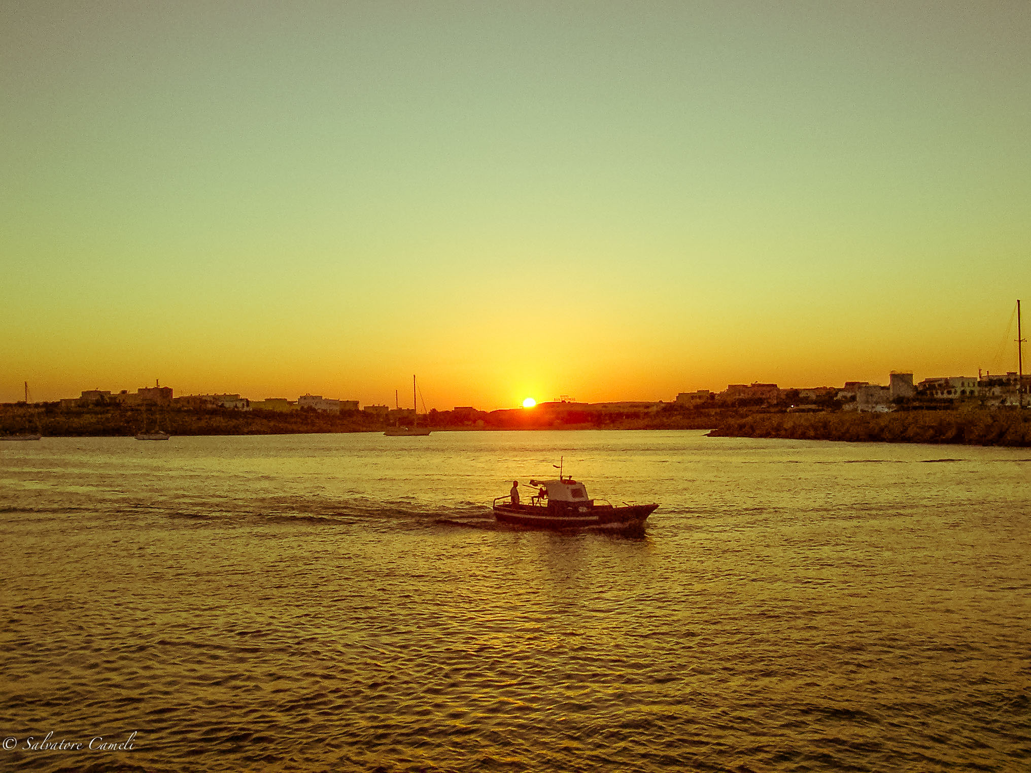 Lampedusa - Porto al tramonto