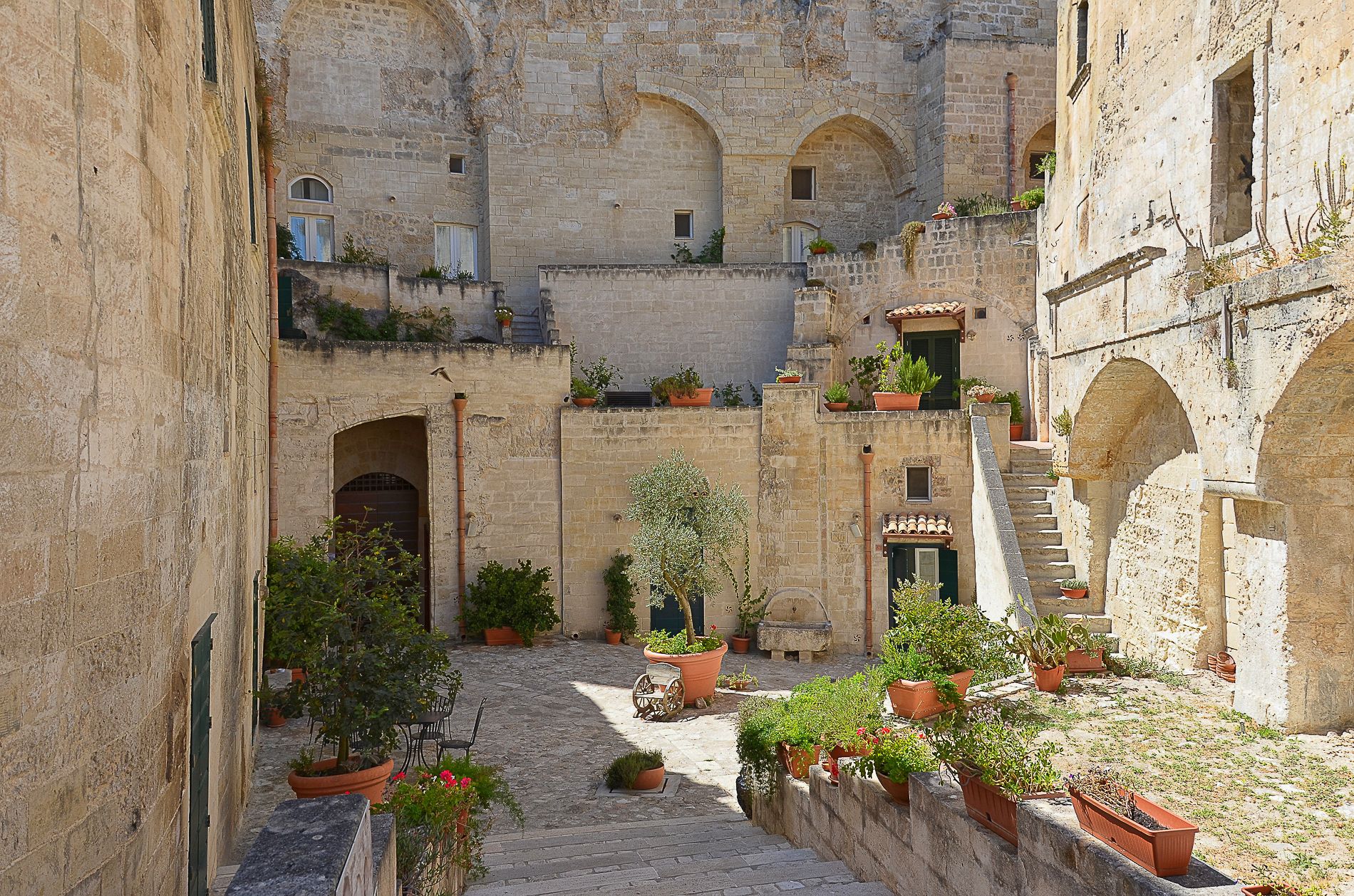 Cortile dei Sassi di Matera