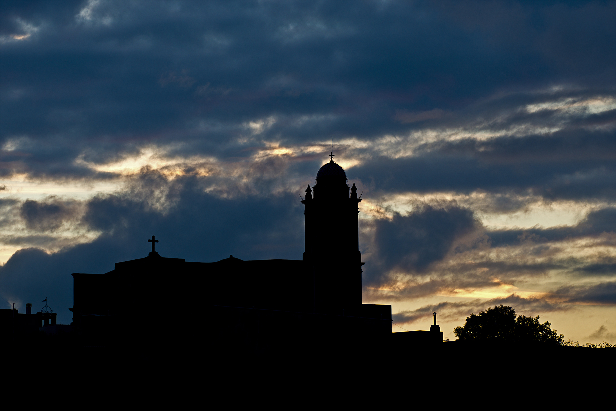 St. George Church Architecture / Urban Landscapes