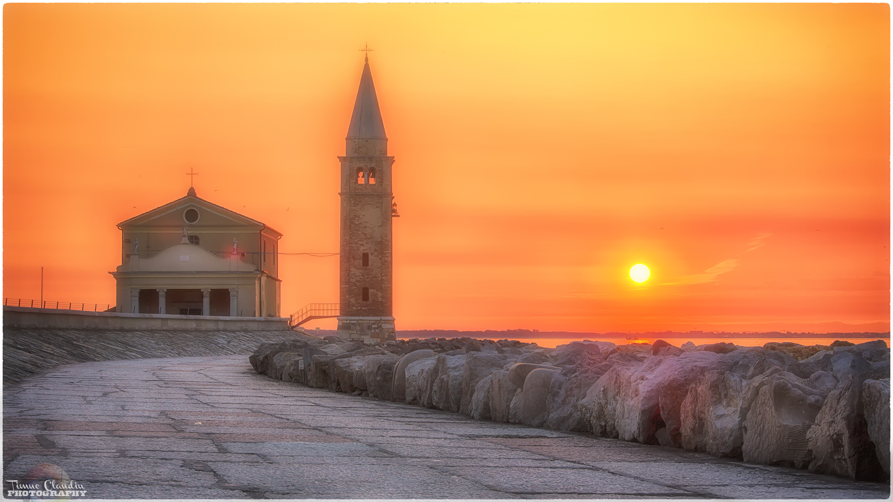 Carole (I), the dawn