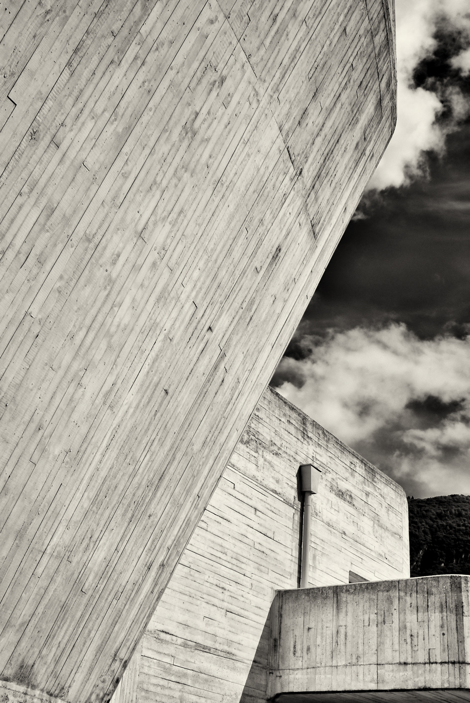 Church of Spar | arch. Michelucci