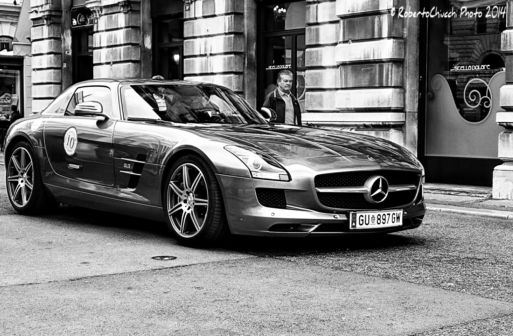 Mercedes SLS AMG
