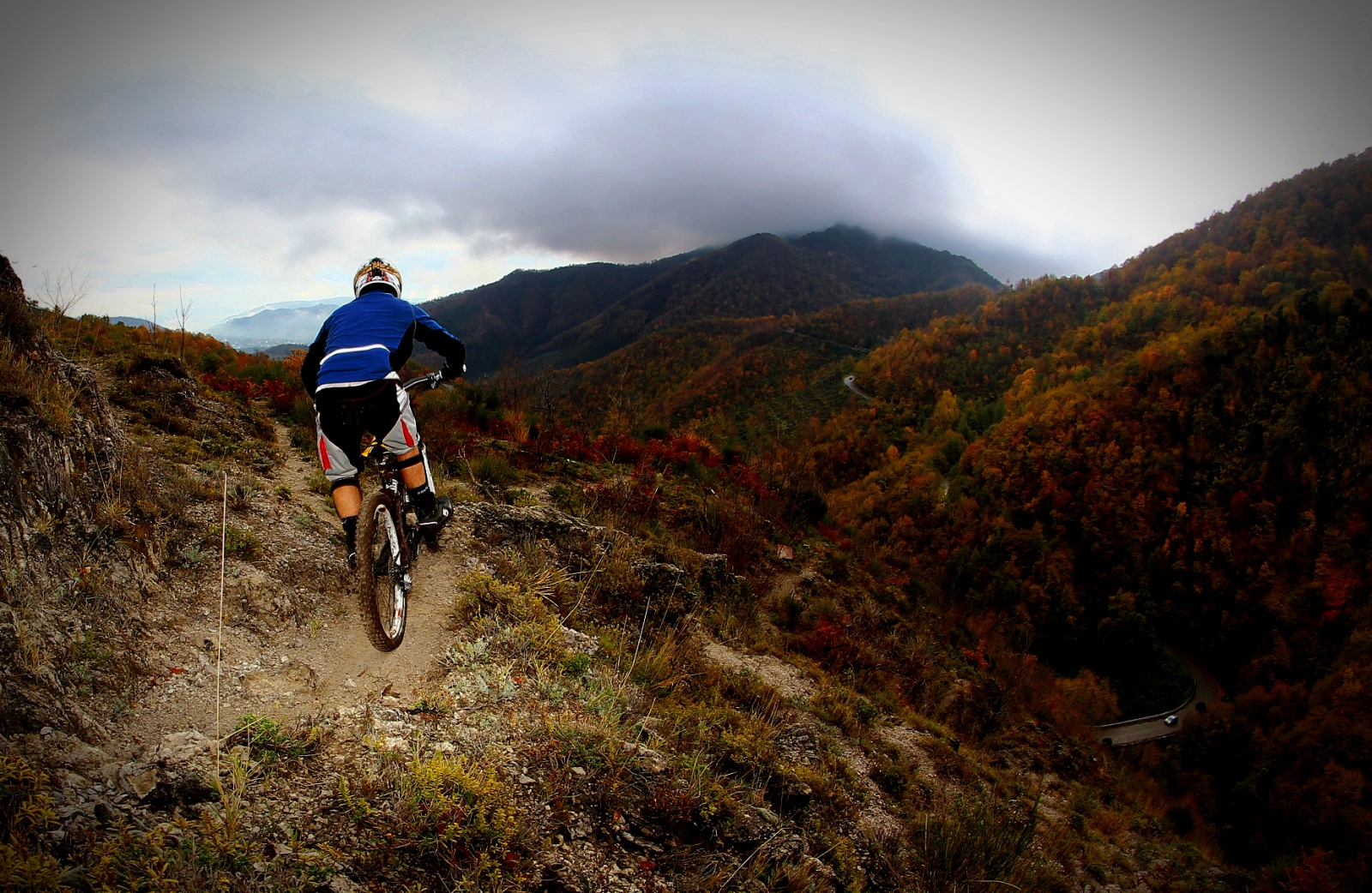 Anthony Notari - downhill path Diecimari - salerno