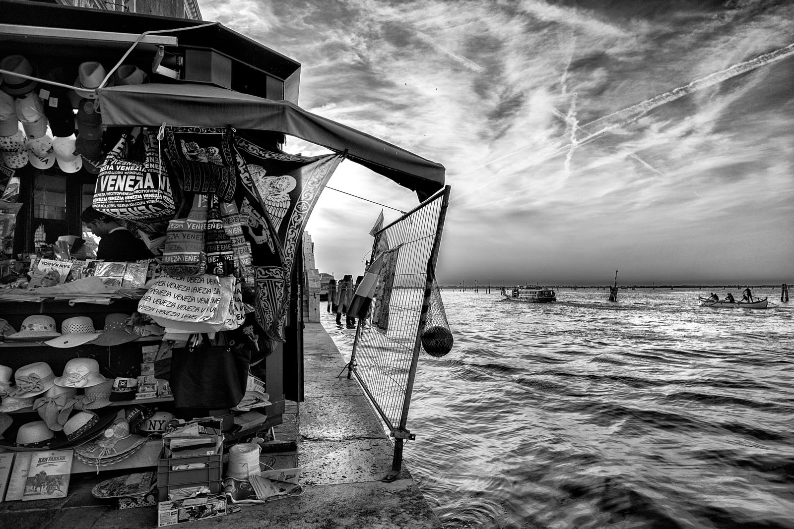 Re / public for sale ...