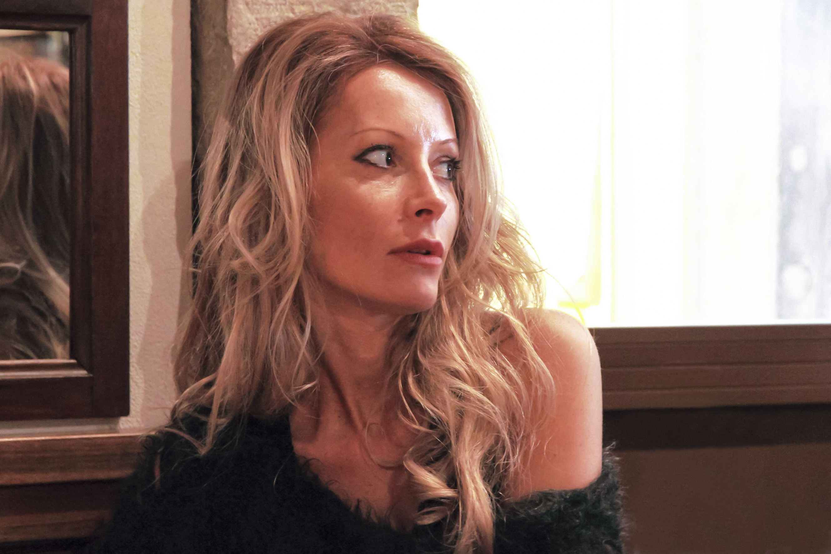 La finestra di un bar a Venezia