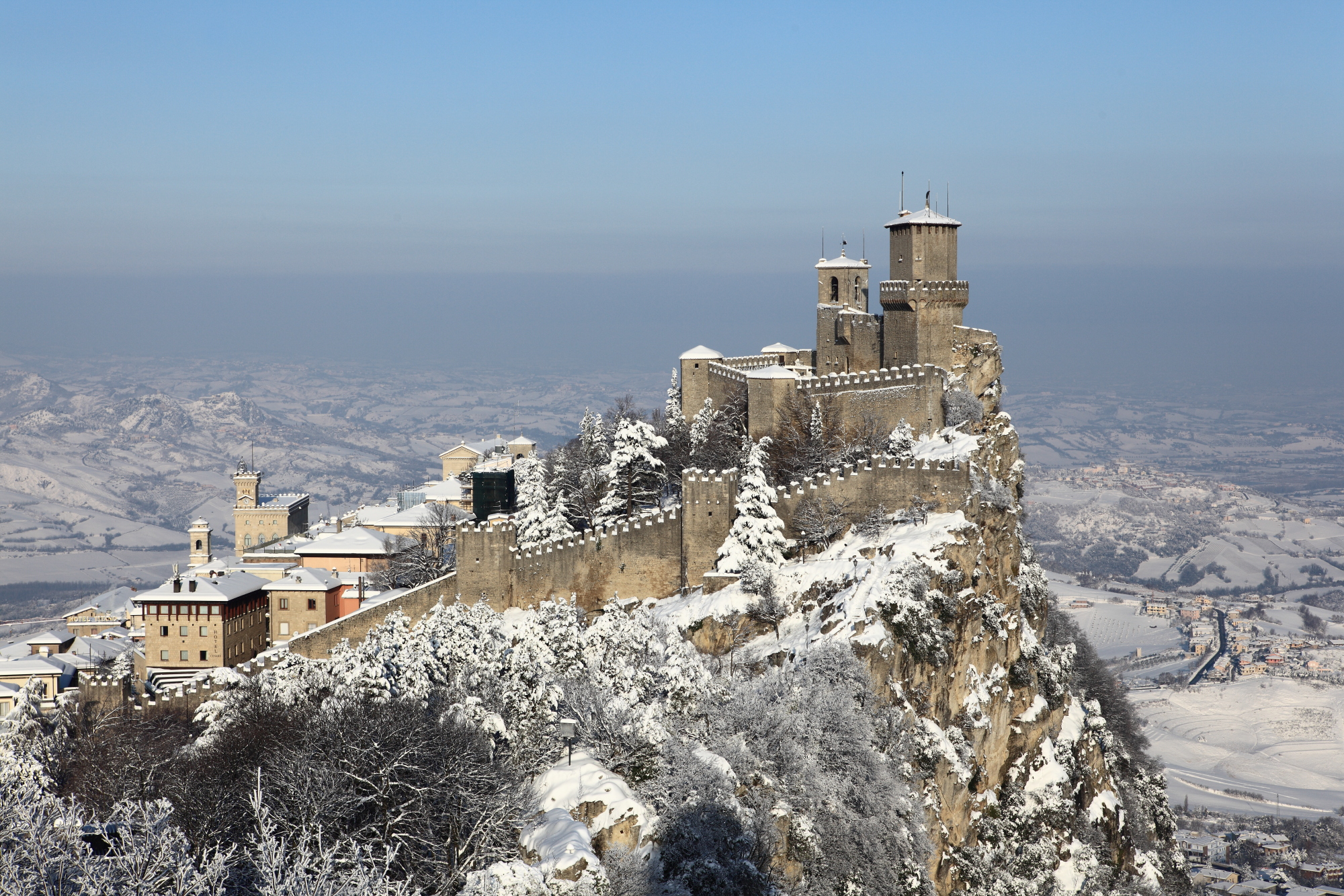 Heavy Snow in San Marino
