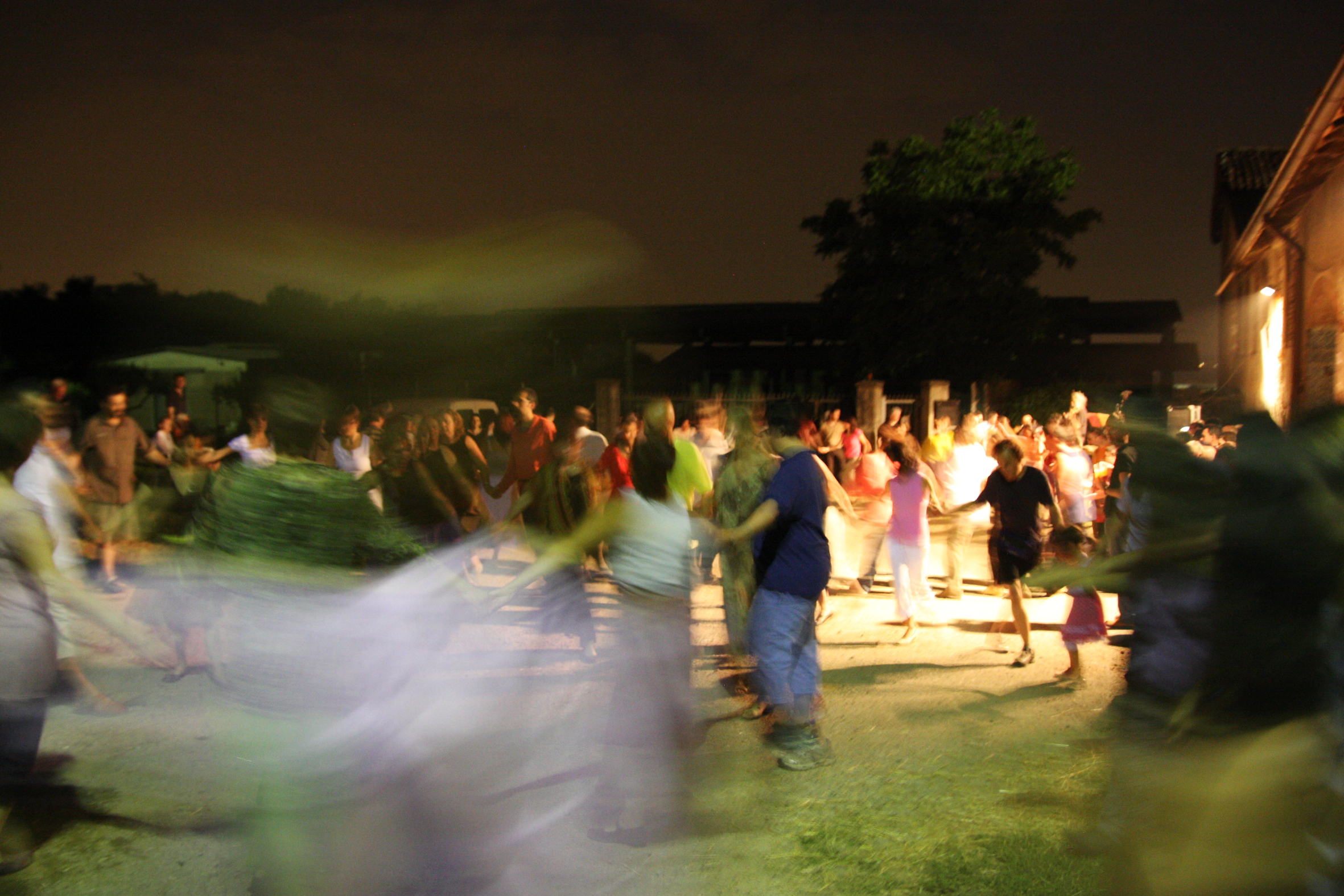 Anime dancing to the rhythm of the night