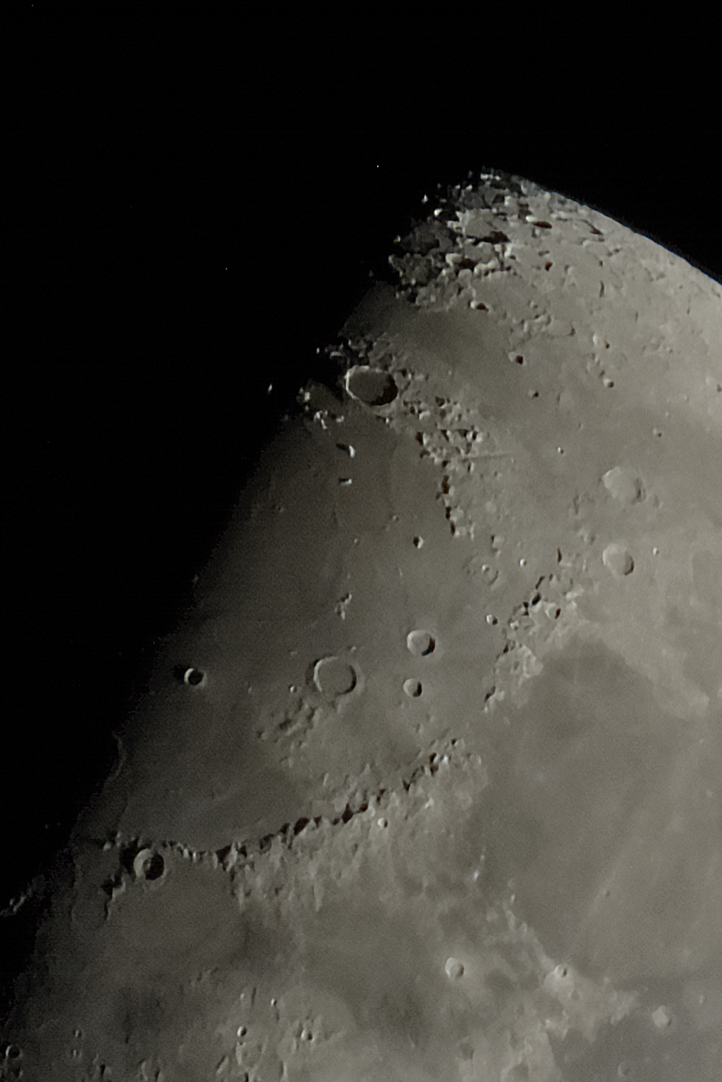 Luna - Apennine Mountains