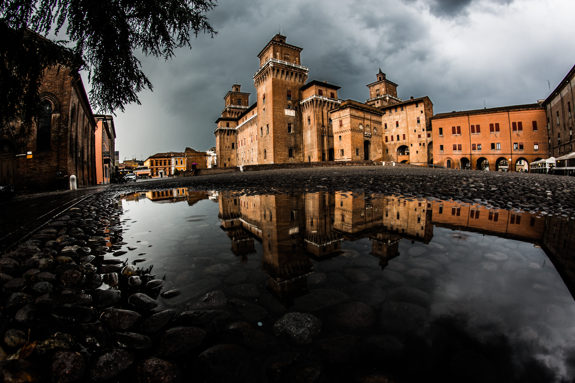the castle of the reflections