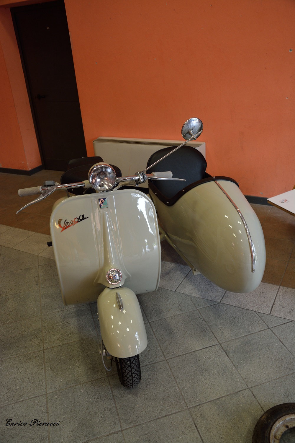 Vespa Sidecar