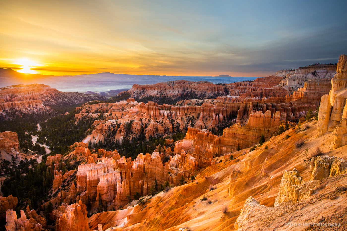 Sunrise at Bryce Canyon
