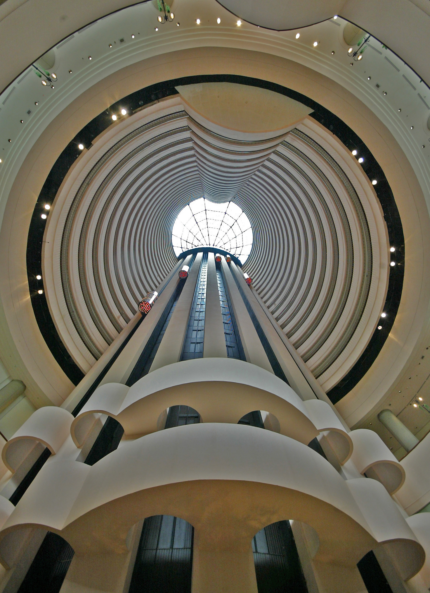 Singapore - Holiday Inn - Interiors