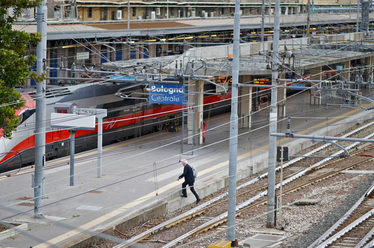 Passeggiando sui binari
