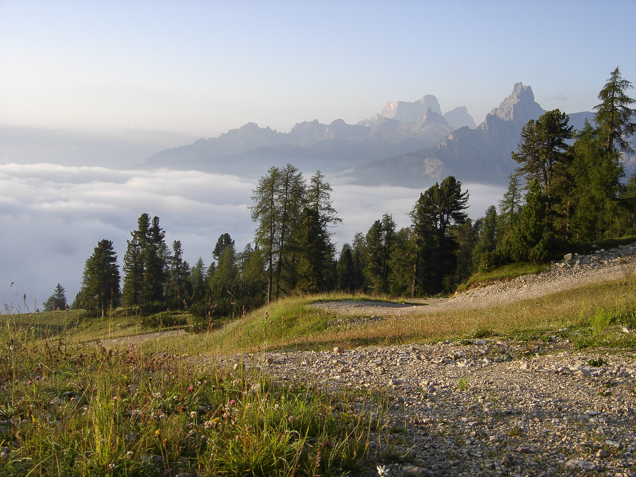Salendo al Rif. Duca D'Aosta