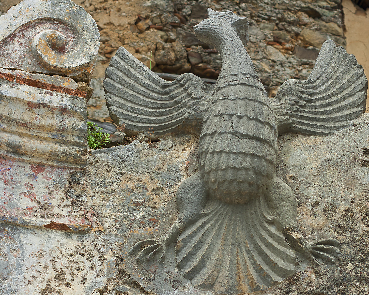 Grifone sulla fontana