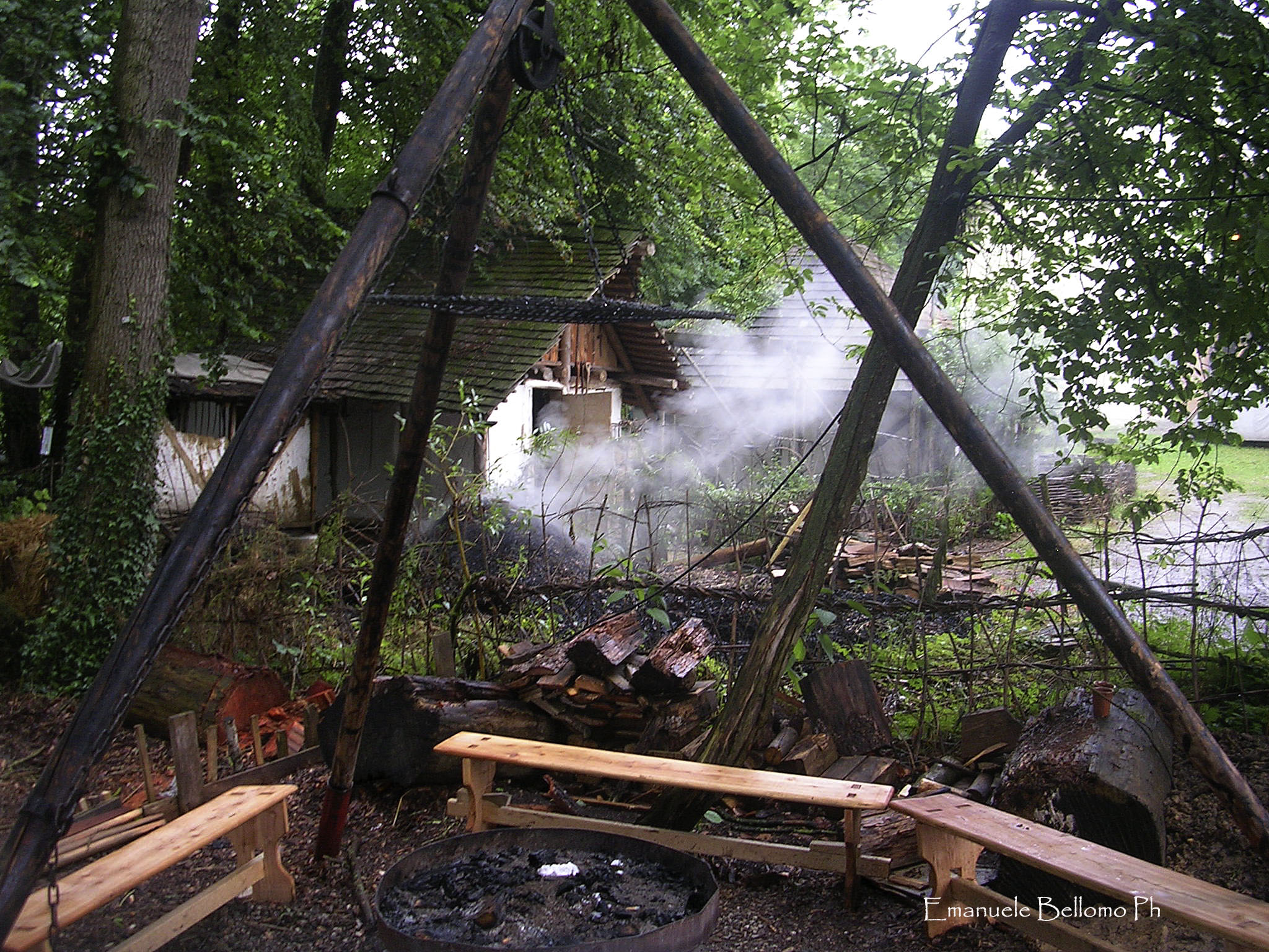 The house of the charcoal