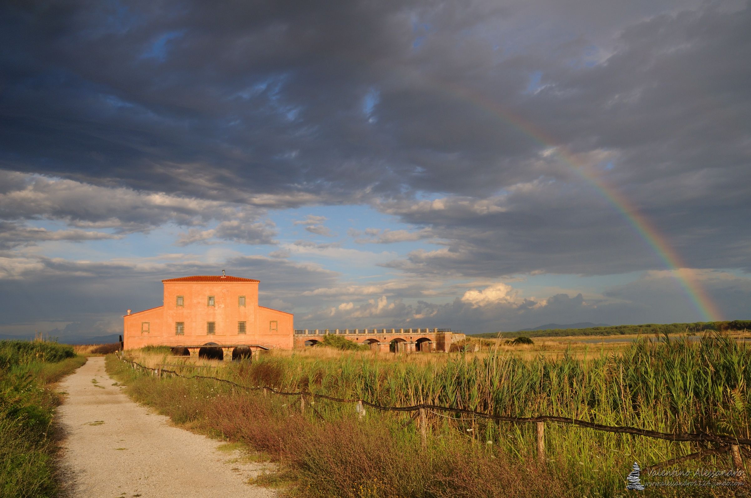 rainbow over house ximenes