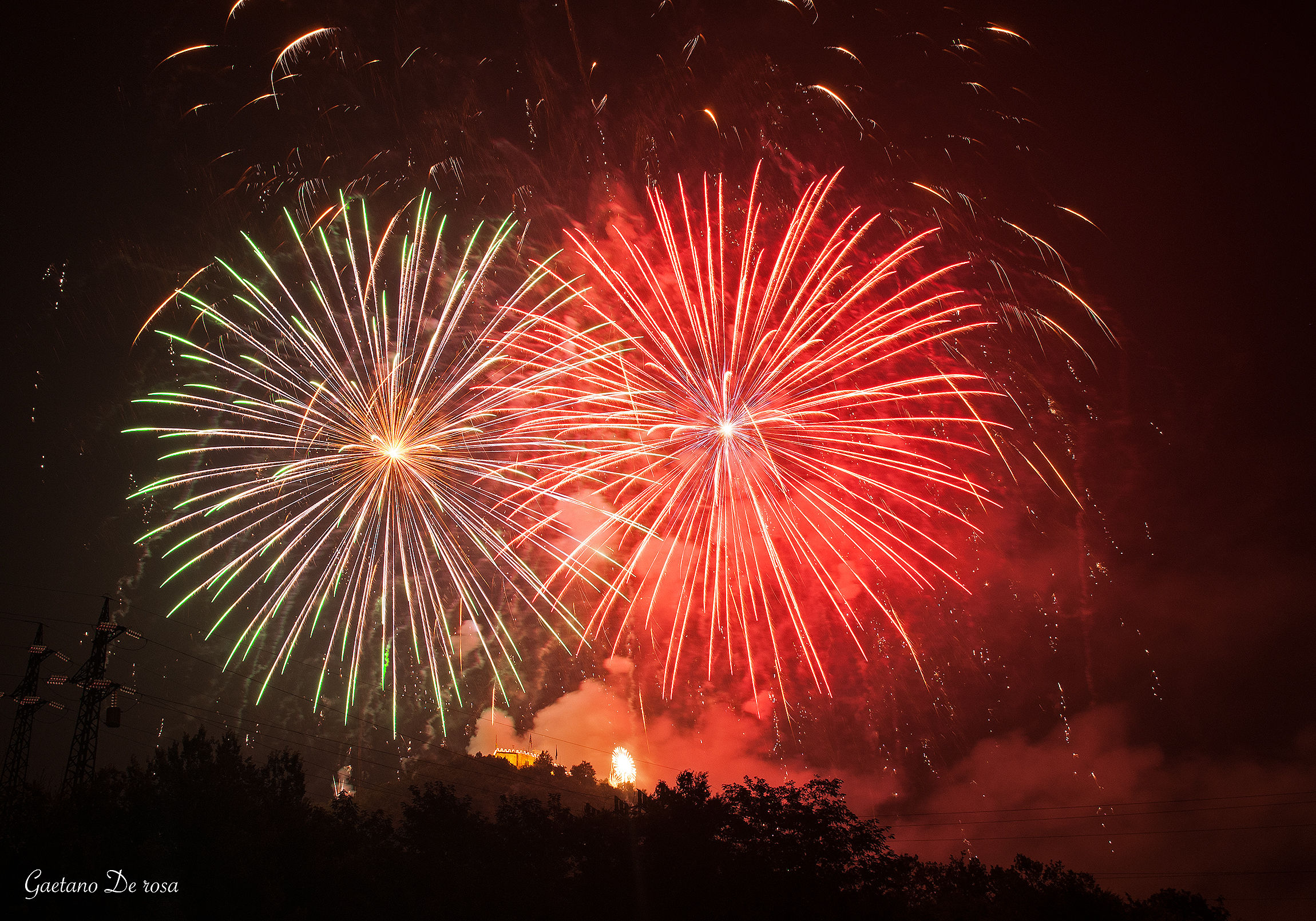 Fuochi a monte castello Cava de tirreni (sa)